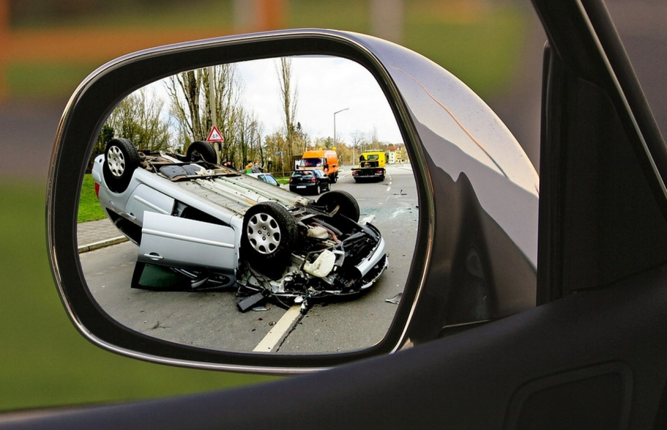 Cette action vise à sensibiliser les jeunes aux différents dangers de la route.