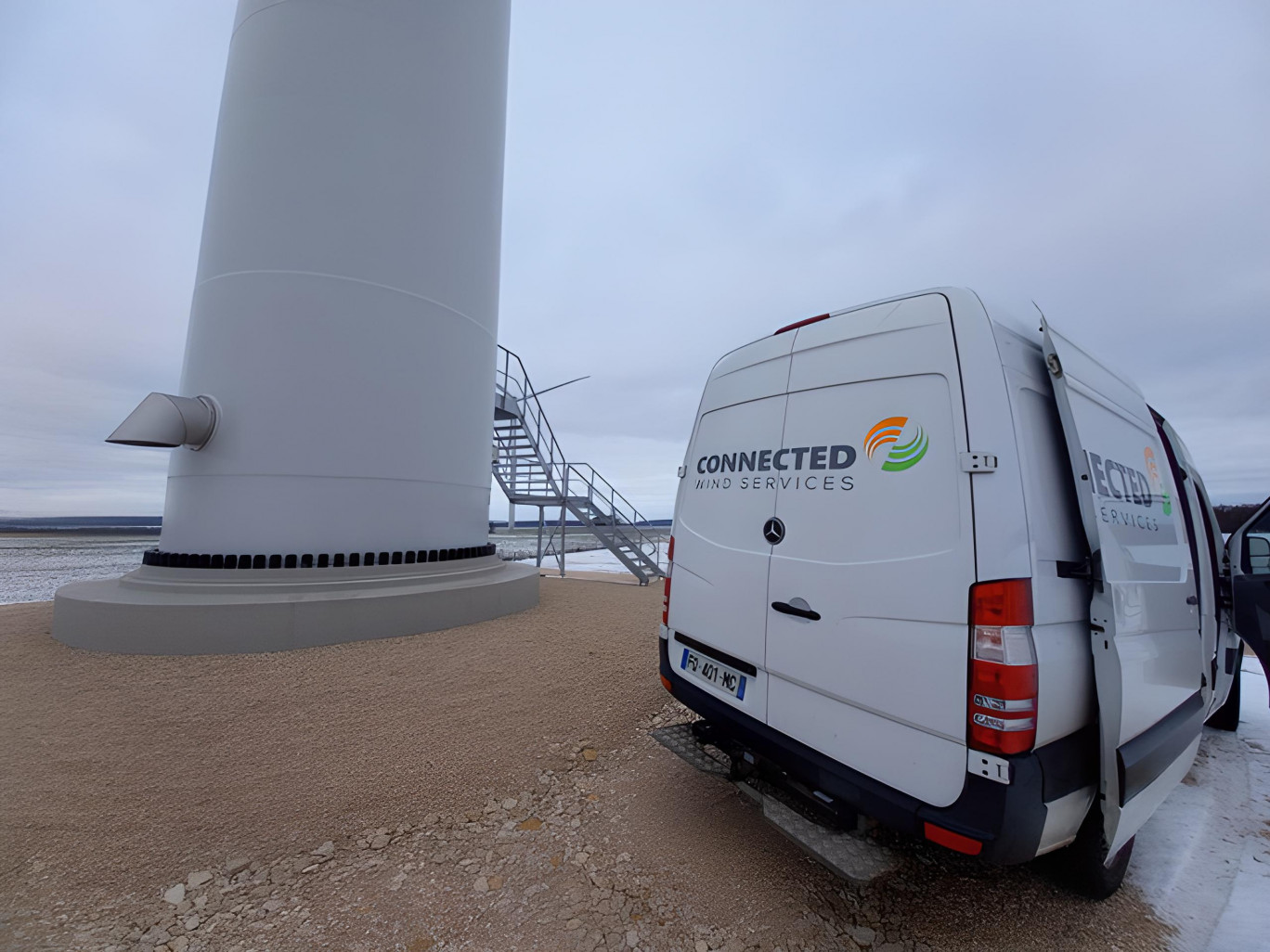 Connected Wind Services assure la maintenance de 100 éoliennes sur les 9 000 existantes en France. (© Connected Wind Services)