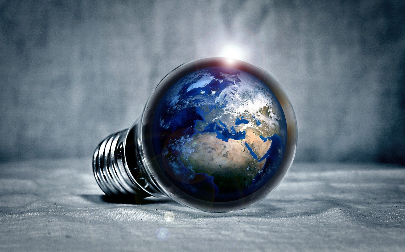 NP Simonin planche sur les moyens de faire des économies d’énergie pour réduire son bilan carbone et ses factures. (© Pixabay)