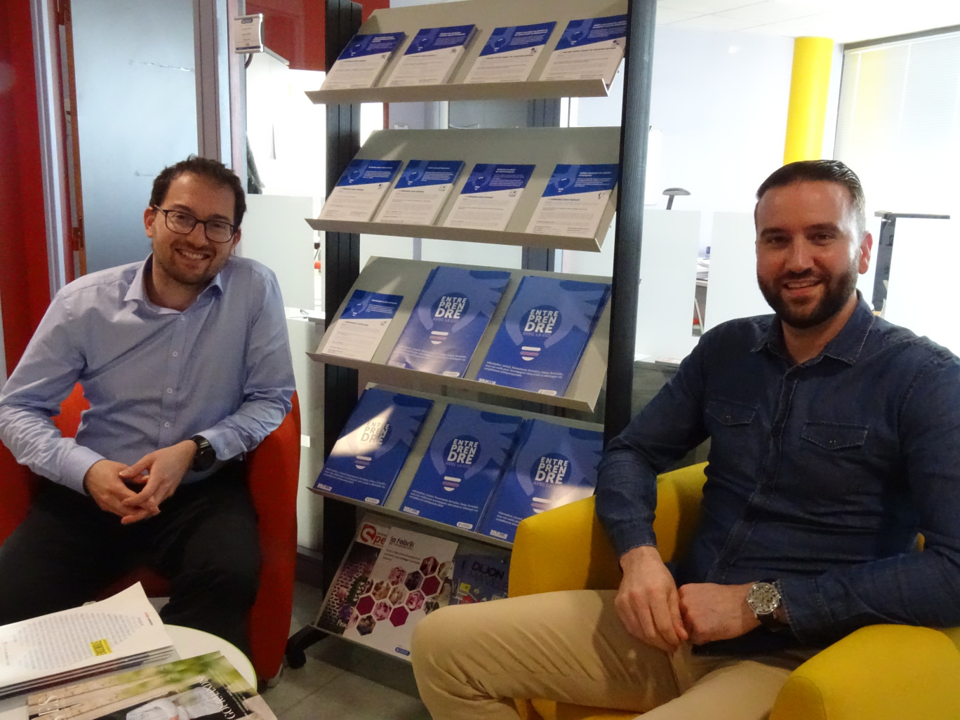 Nicolas Goelzer et Yann Allain accompagnent les jeunes chefs d’entreprise dans la constitution de leur réseau avec le club des créateurs et jeunes entreprises, le CCJE. (© Aletheia Press / Nadège Hubert)