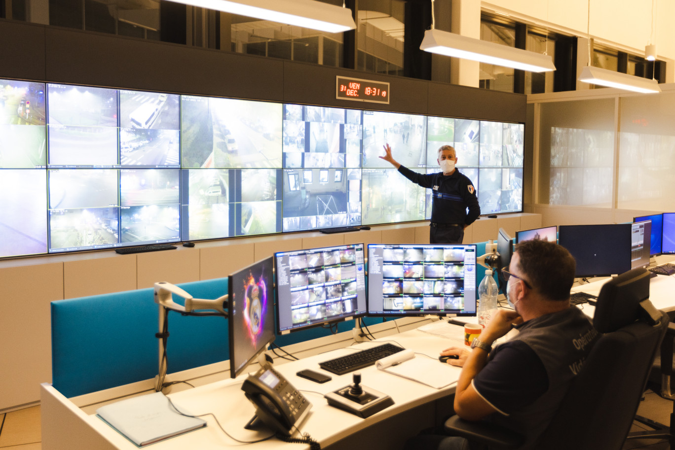 Le poste connecté On Dijon administre les grandes fonctions urbaines à distance... Et ce n'est qu'un début ! (© Ville de Dijon / V.Arbelet)