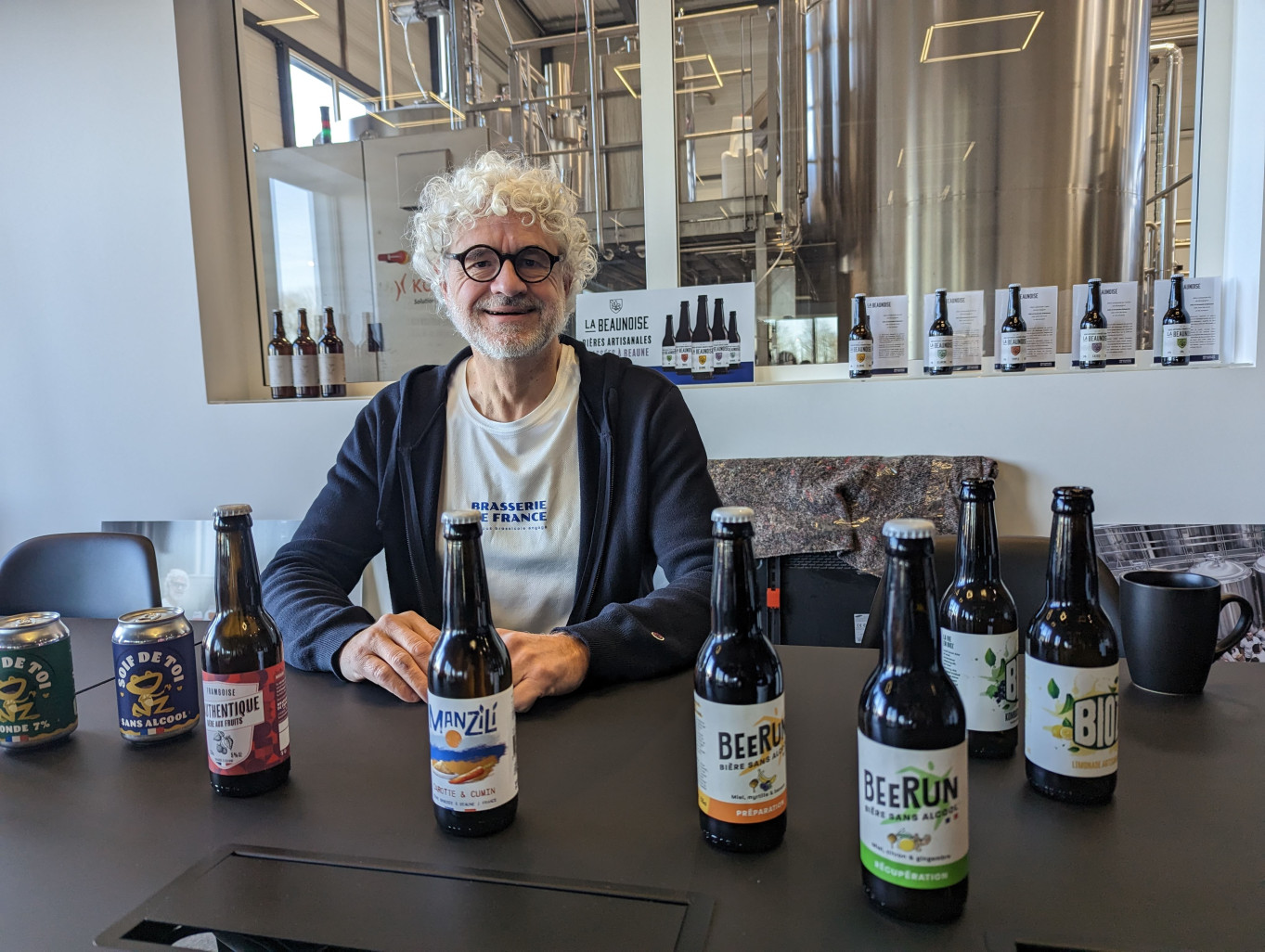Jean-Claude Balès souhaite réaliser une bière misant sur les produits locaux pour ses matières premières : céréales, houblon et levure. (© Aletheia Press / Nadège Hubert)